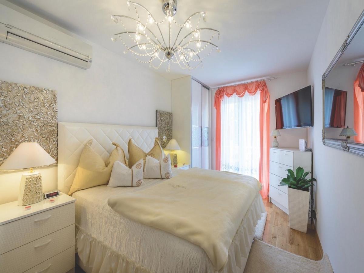Apartment Viva La Vita ツァヴタット エクステリア 写真