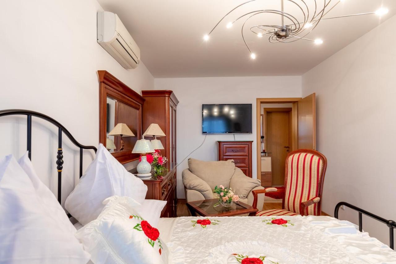 Apartment Viva La Vita ツァヴタット エクステリア 写真